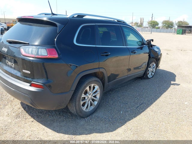 1C4PJLCB3KD325747 Jeep Cherokee Latitude Fwd