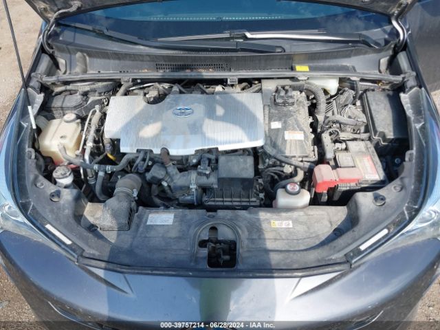 JTDKBRFU8J3595911 Toyota Prius Two