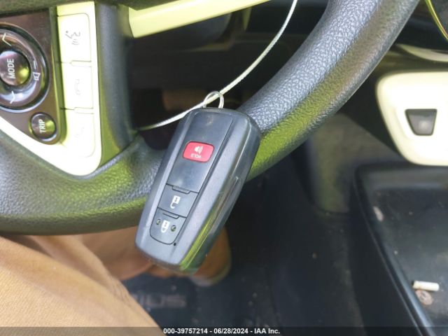 JTDKBRFU8J3595911 Toyota Prius Two