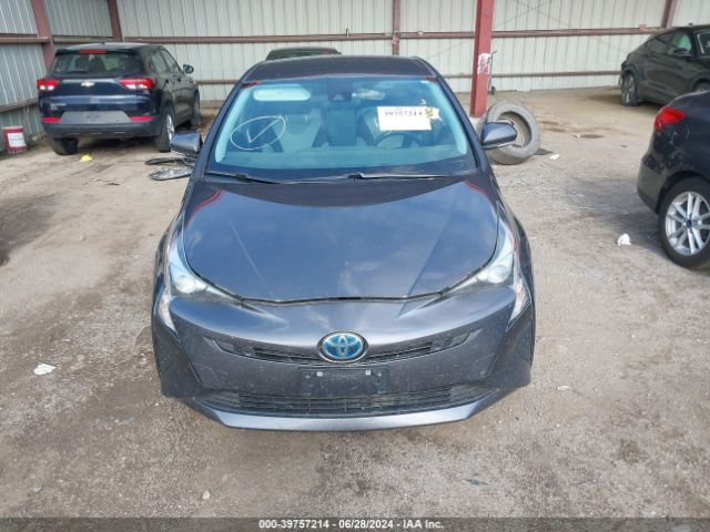 JTDKBRFU8J3595911 Toyota Prius Two
