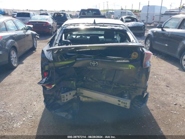 JTDKBRFU8J3595911 Toyota Prius Two