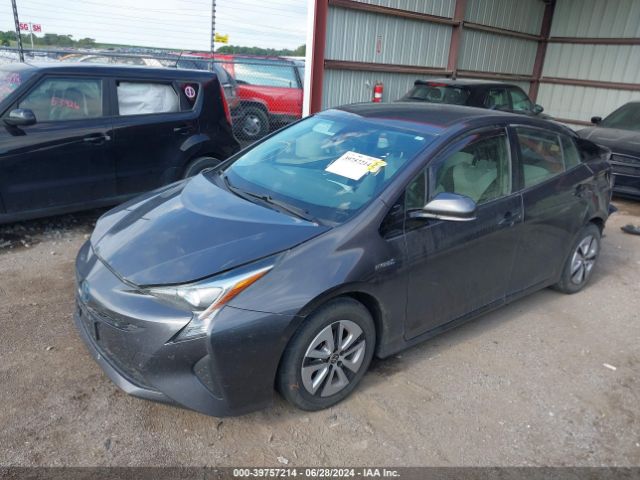 JTDKBRFU8J3595911 Toyota Prius Two