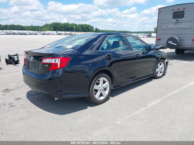 Toyota CAMRY SE 2014 4T1BF1FK4EU828408 Image 4