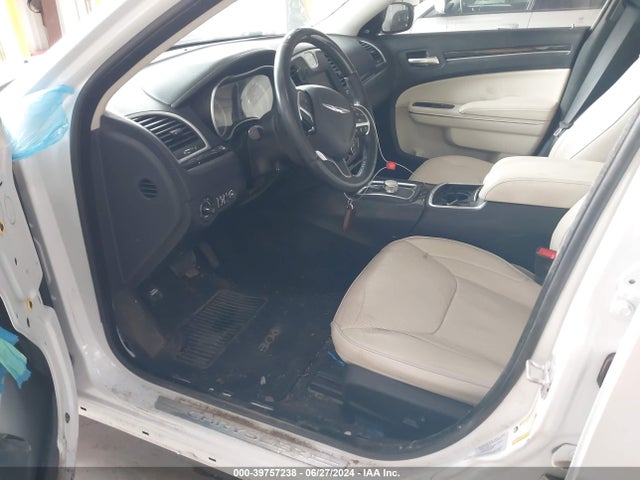 2C3CCAKG5FH803433 Chrysler 300c Awd