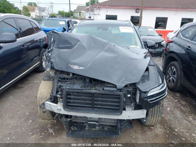 KMUMADTB2NU034960 Genesis Gv70 2.5t Awd