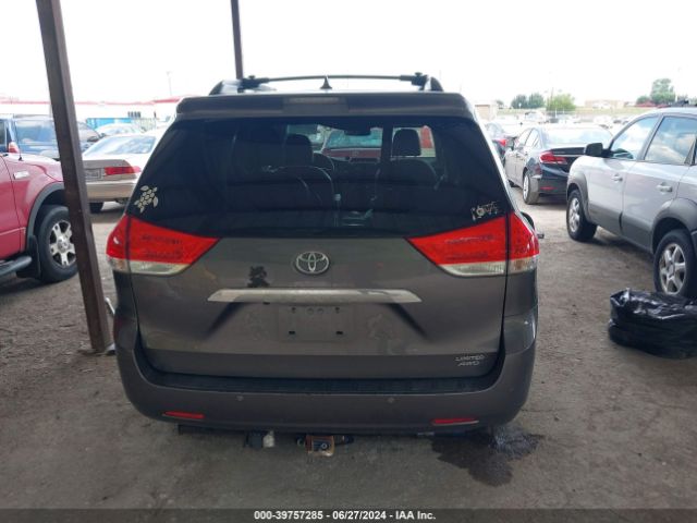 5TDDK3DC9ES094059 Toyota Sienna Limited 7 Passenger