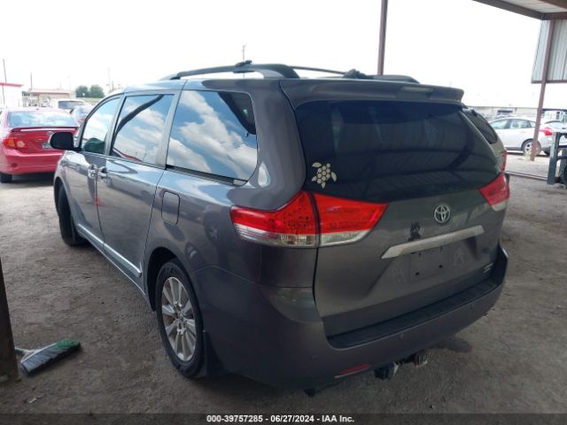5TDDK3DC9ES094059 Toyota Sienna Limited 7 Passenger