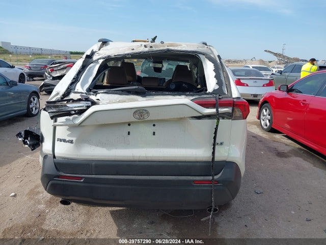 Toyota Rav4 Xle Premium 2021 2T3C1RFVXMW176976 Image 18
