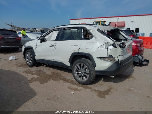 Toyota Rav4 Xle Premium 2021 2T3C1RFVXMW176976 Image 3