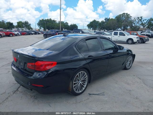 WBAJE5C32HG916963 BMW 540I