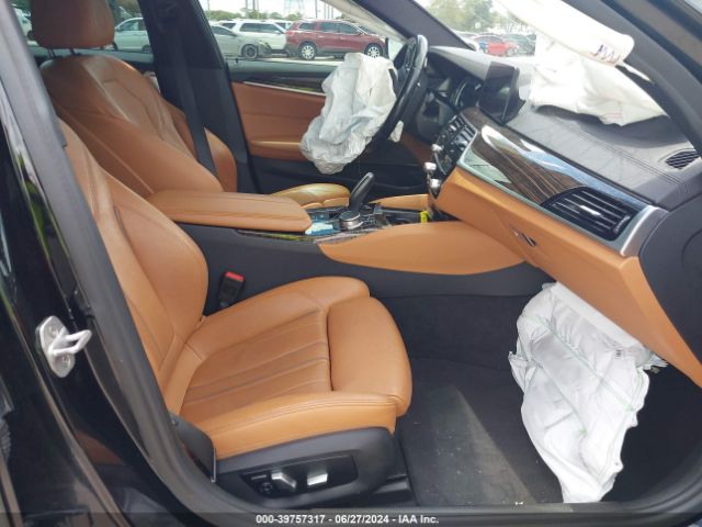WBAJE5C32HG916963 BMW 540I