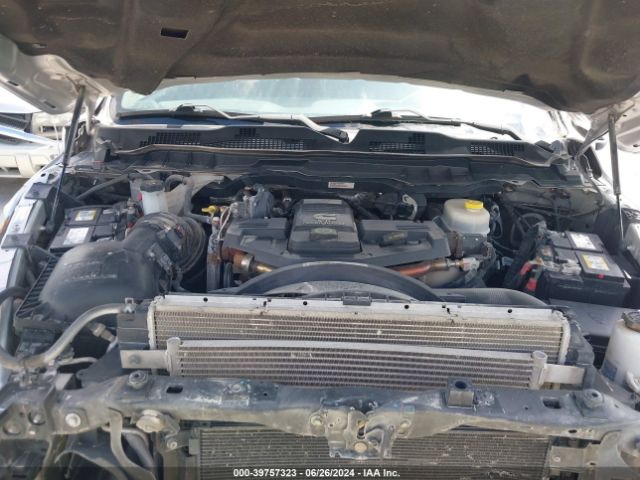 3C6UR5CL1JG160239 RAM 2500