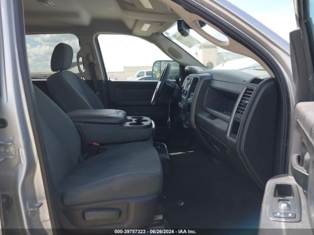 3C6UR5CL1JG160239 RAM 2500