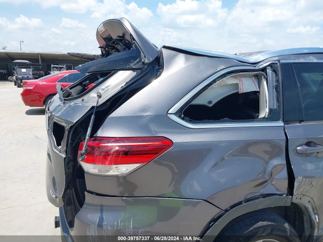 Toyota Highlander Xle 2019 5TDKZRFH1KS571934 Image 15