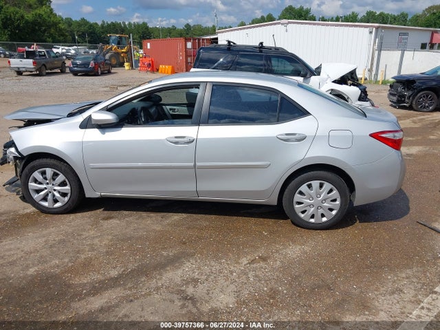 Toyota COROLLA LE 2015 5YFBURHE6FP220338 Image 15