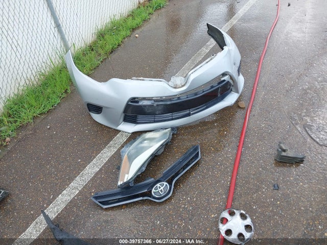 Toyota COROLLA LE 2015 5YFBURHE6FP220338 Image 12