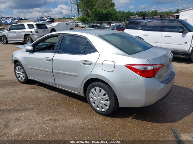 Toyota COROLLA LE 2015 5YFBURHE6FP220338 Image 3