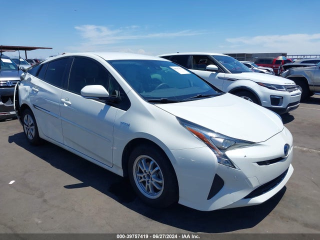 Toyota Prius Two 2017 JTDKBRFU0H3049226 Image 1