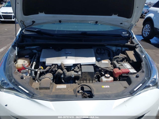 Toyota Prius Two 2017 JTDKBRFU0H3049226 Image 10