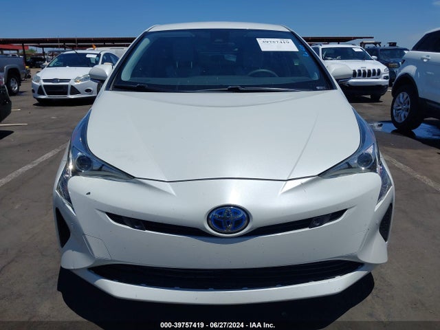 Toyota Prius Two 2017 JTDKBRFU0H3049226 Image 12