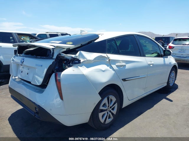 Toyota Prius Two 2017 JTDKBRFU0H3049226 Image 6