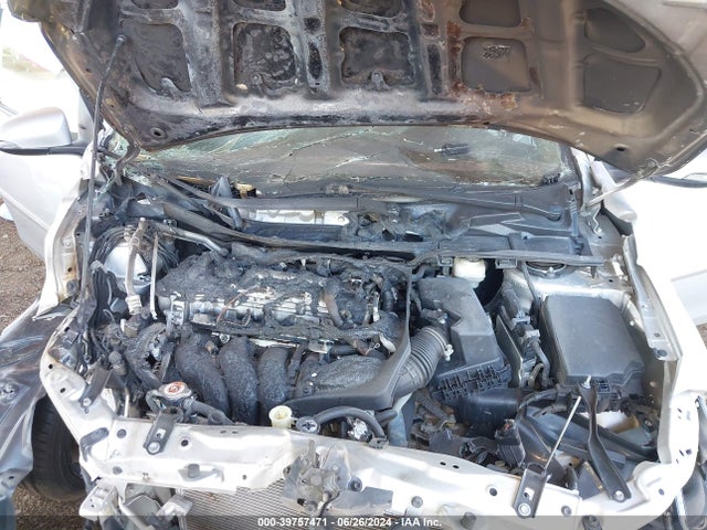 Toyota COROLLA SE 2019 5YFBURHE7KP903255 Image 10