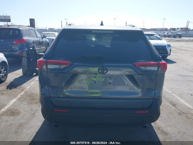 Toyota RAV4 LE 2019 2T3H1RFV0KC031644 Image 16