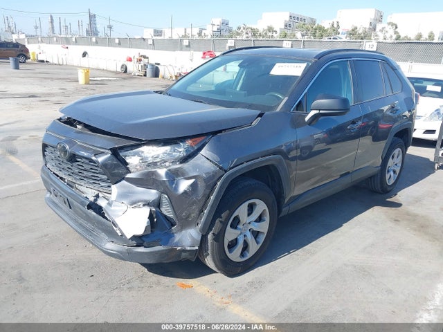Toyota RAV4 LE 2019 2T3H1RFV0KC031644 Image 2