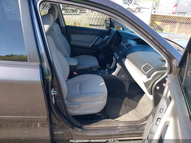 JF2SJABCXGH541427 Subaru Forester 2.5i