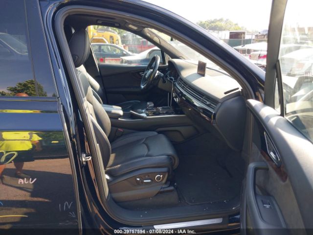 WA1VABF78JD009911 Audi Q7 3.0t Premium