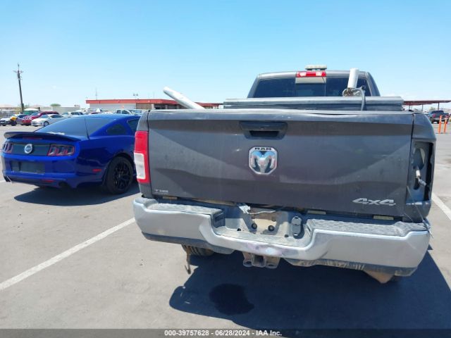 3C6UR5HL6KG667373 RAM 2500