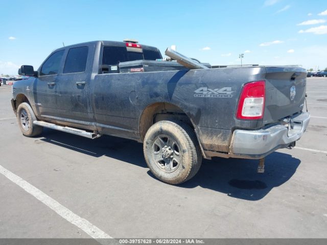 3C6UR5HL6KG667373 RAM 2500