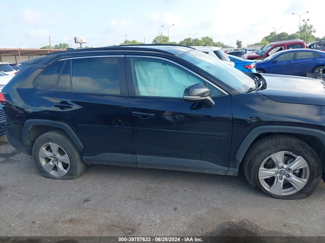 Toyota Rav4 Xle 2020 2T3W1RFV1LW073537 Image 13