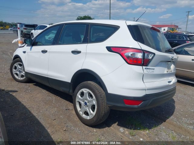 1FMCU0F79JUC27053 Ford ESCAPE S