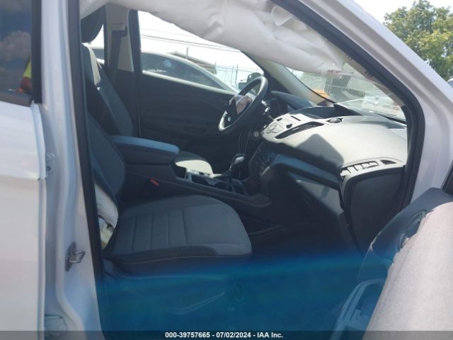 1FMCU0F79JUC27053 Ford ESCAPE S