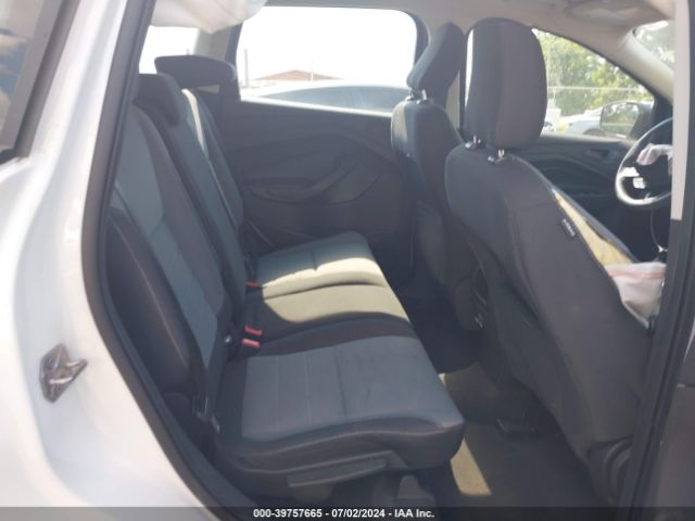 1FMCU0F79JUC27053 Ford ESCAPE S