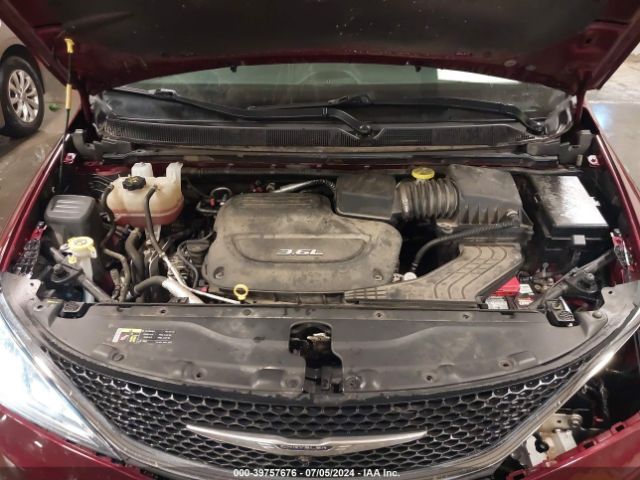 2C4RC1GG3HR726637 Chrysler Pacifica Limited