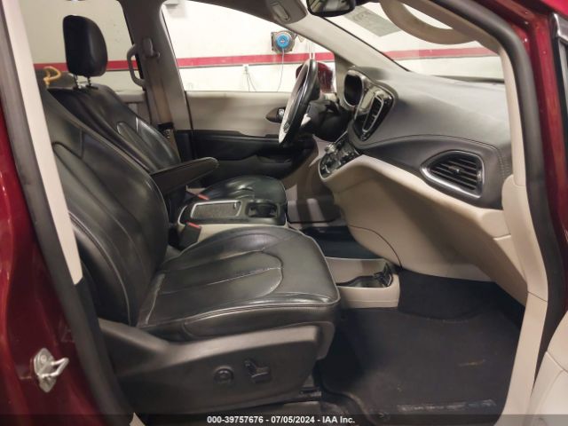 2C4RC1GG3HR726637 Chrysler Pacifica Limited