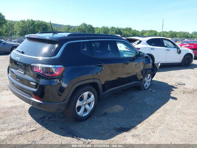 3C4NJDBB4MT544924 Jeep Compass Latitude 4x4
