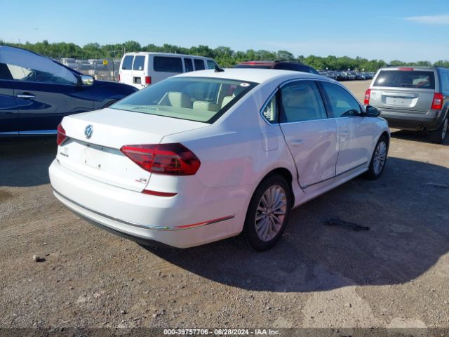 1VWBT7A39HC074154 Volkswagen Passat 1.8t Se