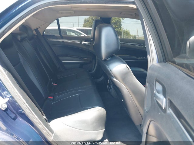 Chrysler 300 Anniversary Edition 2016 2C3CCAAG5GH261432 Image 8
