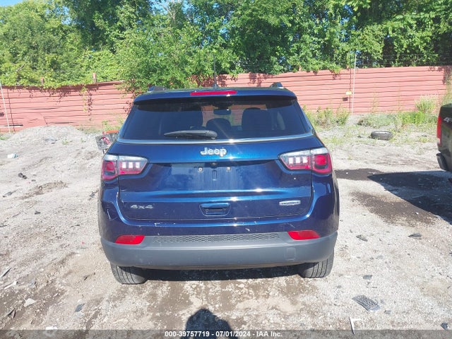 Jeep Compass Latitude 4x4 2018 3C4NJDBB7JT454534 Image 15