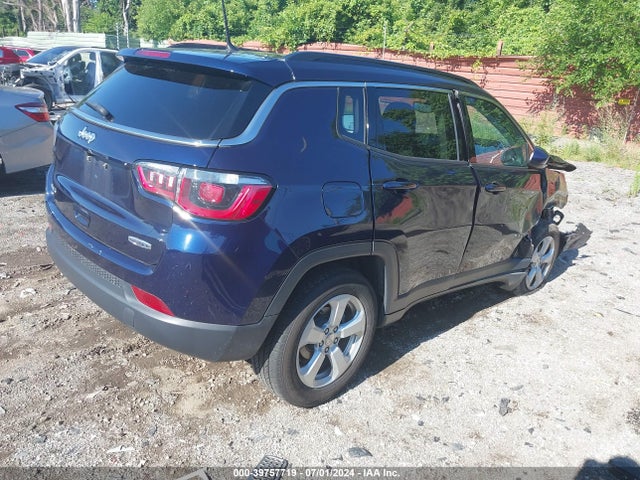 Jeep Compass Latitude 4x4 2018 3C4NJDBB7JT454534 Image 4