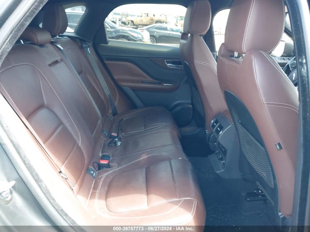 2017 JAGUAR F-PACE SADCM2BV0HA093540 Photo 7