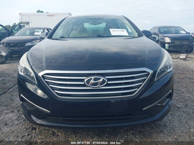 Hyundai SONATA SE 2016 5NPE24AF6GH311049 Image 12