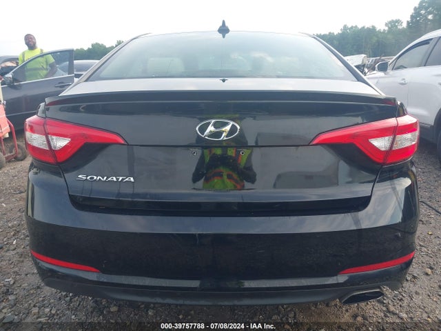 Hyundai SONATA SE 2016 5NPE24AF6GH311049 Image 16