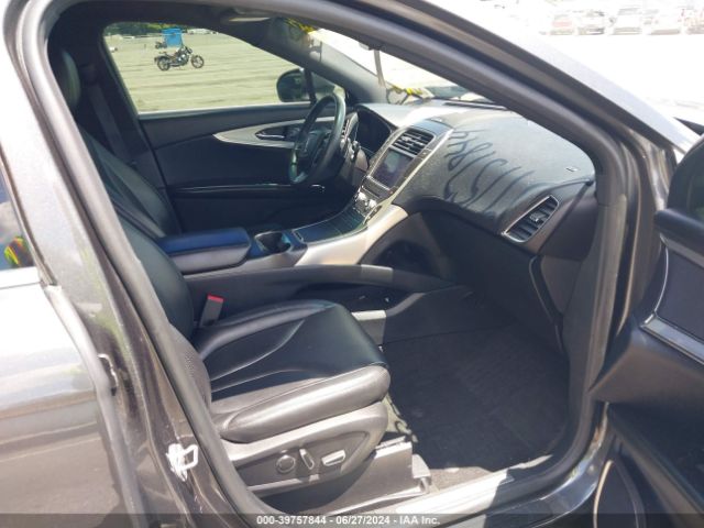 2LMPJ6J94KBL28406 Lincoln Nautilus Standard
