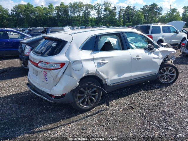 5LMCJ2D95HUL46508 Lincoln MKC SELECT