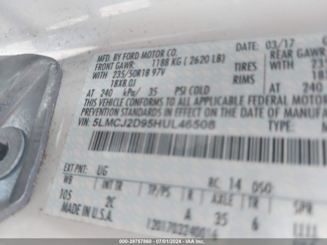 5LMCJ2D95HUL46508 Lincoln MKC SELECT