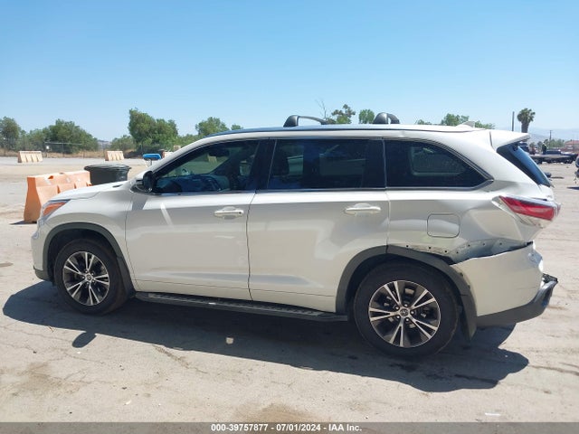 Toyota Highlander Xle V6 2016 5TDJKRFH9GS272912 Image 15